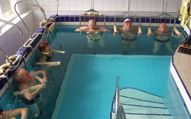 Zsóry Bath Therapy weight bath